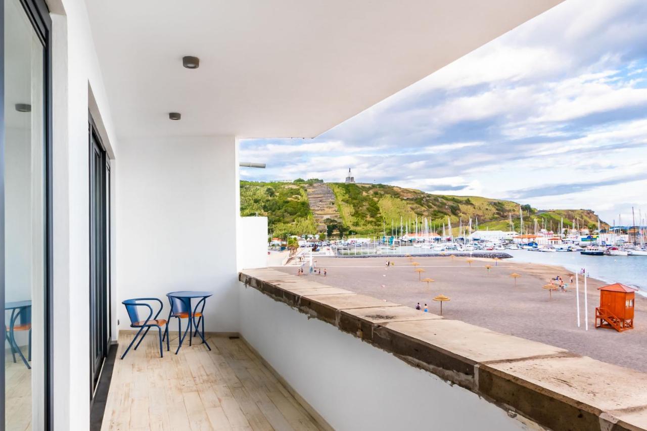 Facing Bay Hostel Praia da Vitoria Luaran gambar